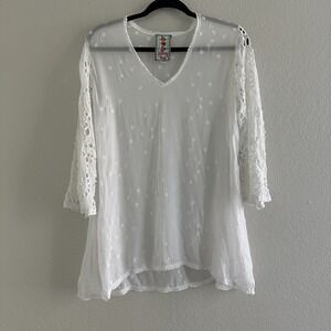 JOHNNY WAS Tunic Top Womens Small White Eyelet Rayon Flaw